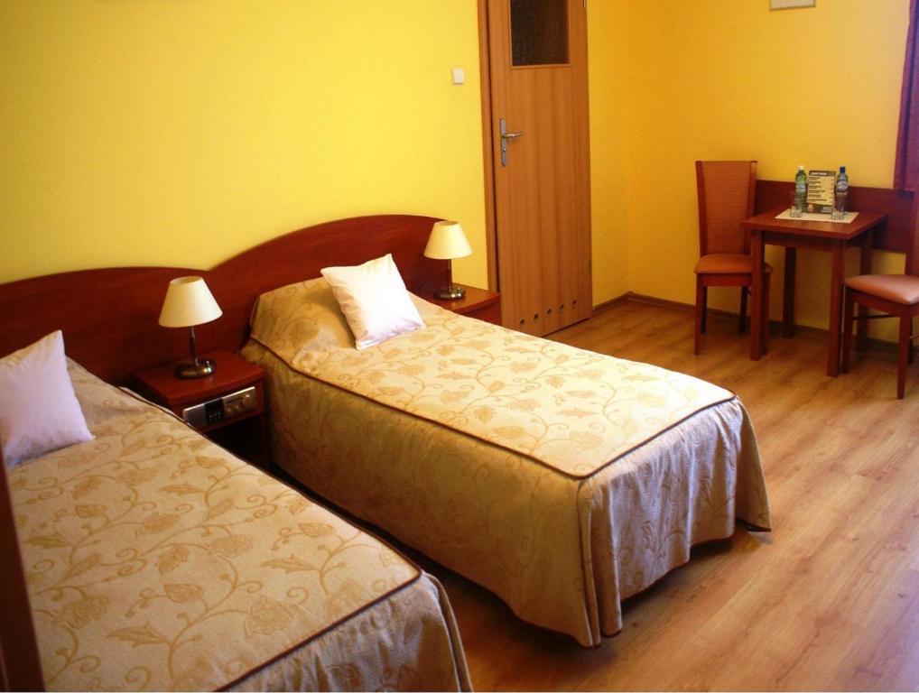 Hotel Wald Warsaw Room photo